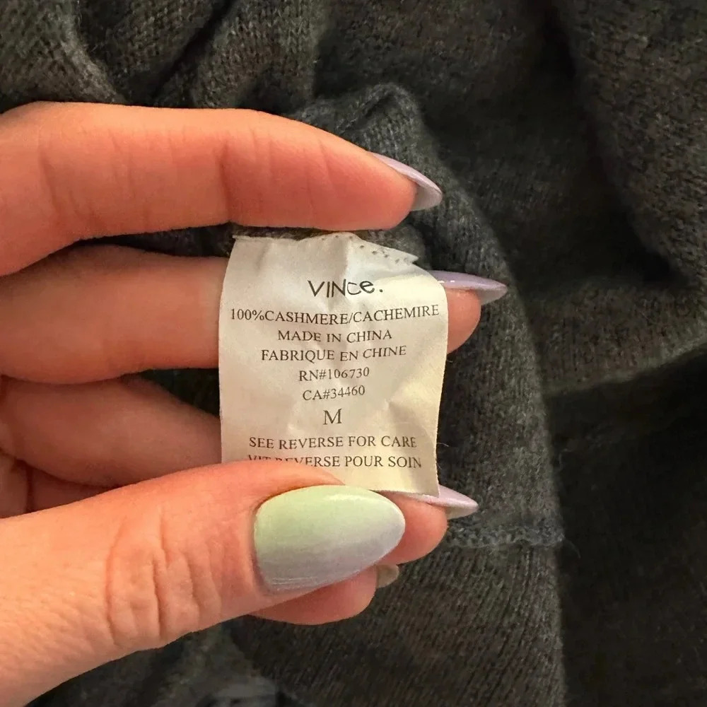 Vince Cashmere Cowlneck Sweater Sz. M - Picture 3 of 4